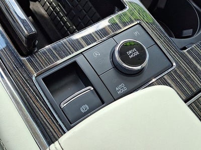 2024 Lincoln Navigator Black Label