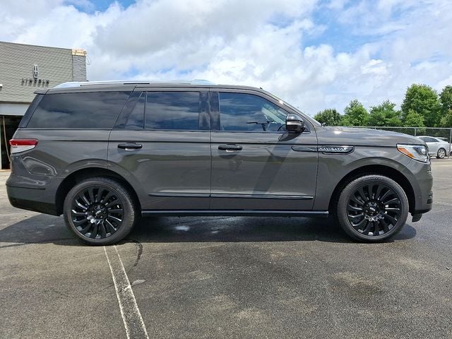 2024 Lincoln Navigator Black Label