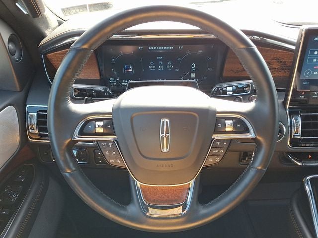 2022 Lincoln Navigator Black Label