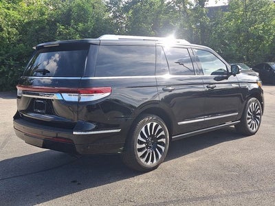 2022 Lincoln Navigator Black Label