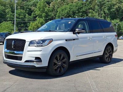 2022 Lincoln Navigator Black Label