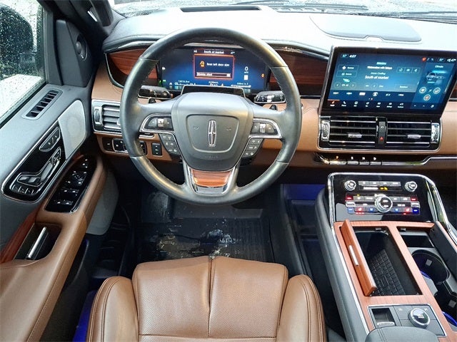 2024 Lincoln Navigator L Reserve 4x4 w/201a