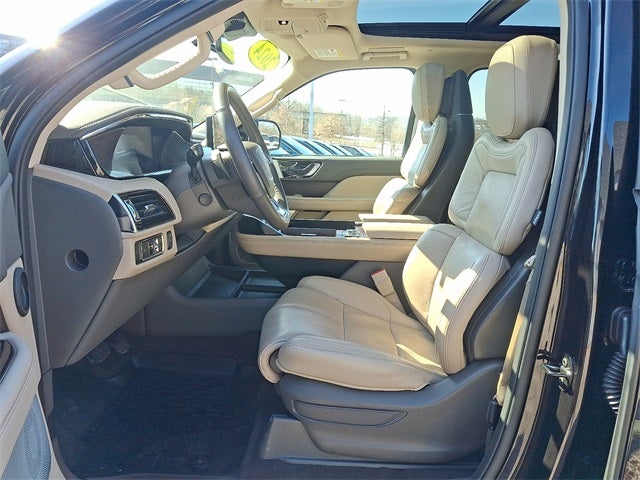 2024 Lincoln Navigator L Reserve 4x4 w/201a