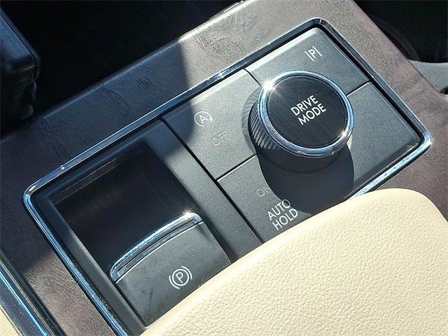 2024 Lincoln Navigator L Reserve 4x4 w/201a