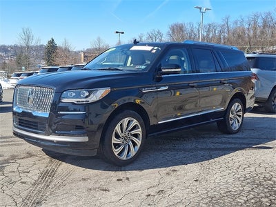 2024 Lincoln Navigator L Reserve 4x4 w/201a