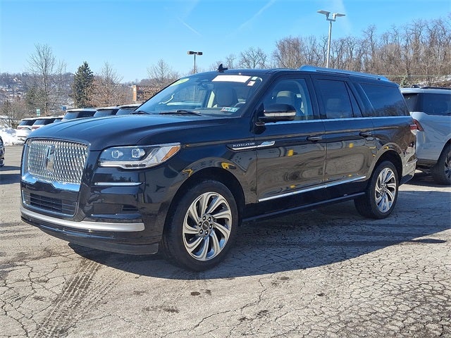 2024 Lincoln Navigator L Reserve 4x4 w/201a