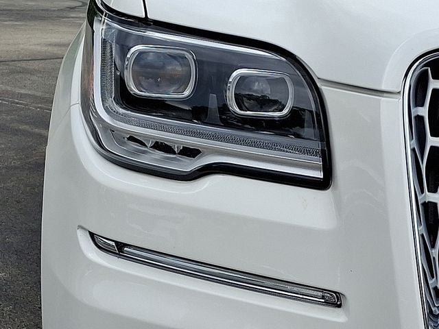 2024 Lincoln Navigator L Reserve 4x4 w/Monochromatic/Heavy Duty Tow Pkgs