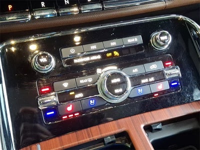 2022 Lincoln Navigator L Reserve AWD w/201a