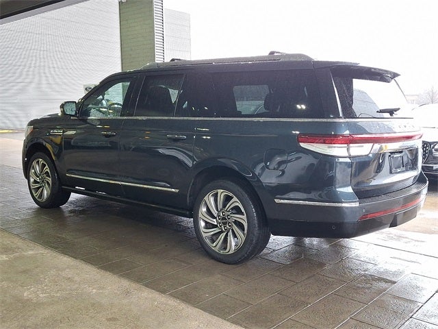 2022 Lincoln Navigator L Reserve AWD w/201a
