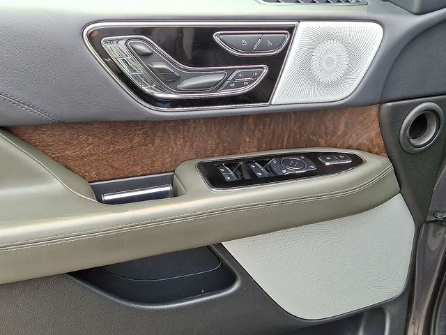 2023 Lincoln Navigator L Black Label