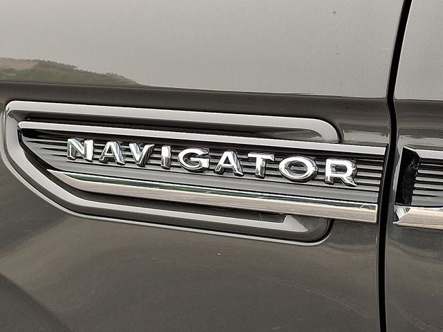 2023 Lincoln Navigator L Black Label