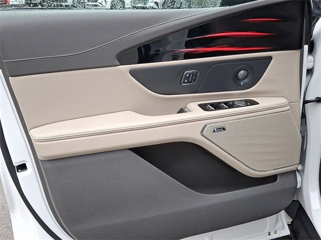 2024 Lincoln Nautilus Reserve AWD w/202a