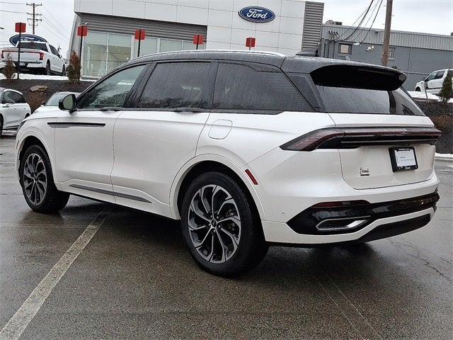 2024 Lincoln Nautilus Reserve AWD w/202a