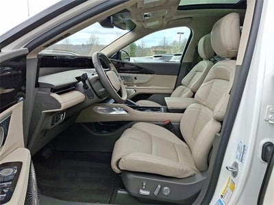 2024 Lincoln Nautilus Reserve AWD w/203a