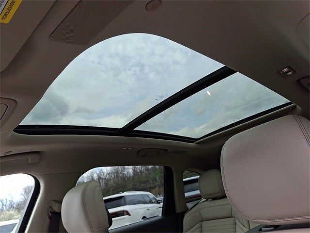 2024 Lincoln Nautilus Reserve AWD w/203a