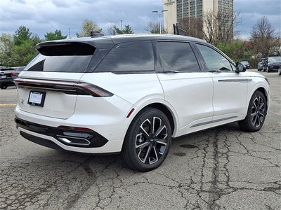 2024 Lincoln Nautilus Reserve AWD w/203a