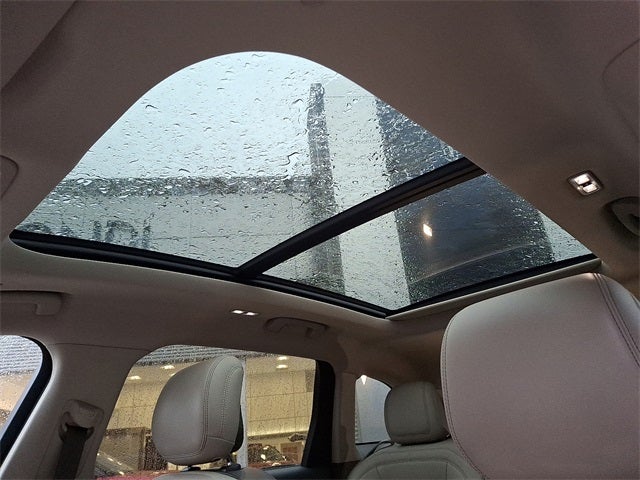 2024 Lincoln Nautilus Reserve AWD w/202a