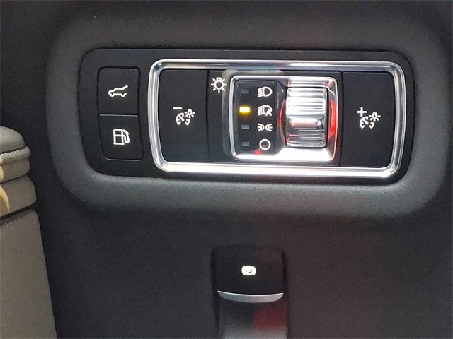 2024 Lincoln Nautilus Reserve AWD w/202a