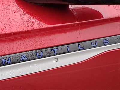 2024 Lincoln Nautilus Reserve AWD w/202a