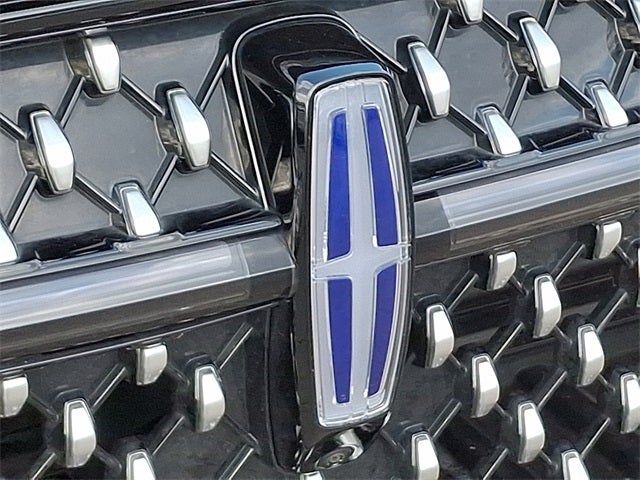 2024 Lincoln Nautilus Reserve AWD w/202a, Tow Package