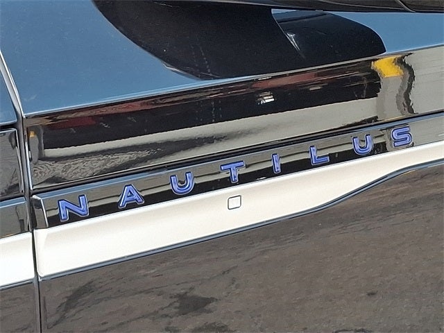 2024 Lincoln Nautilus Reserve AWD w/202a, Tow Package