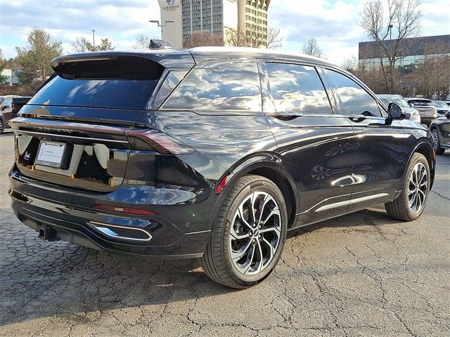2024 Lincoln Nautilus Reserve AWD w/202a, Tow Package