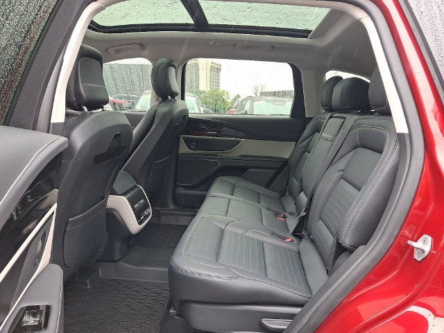 2024 Lincoln Nautilus Reserve AWD w/202a