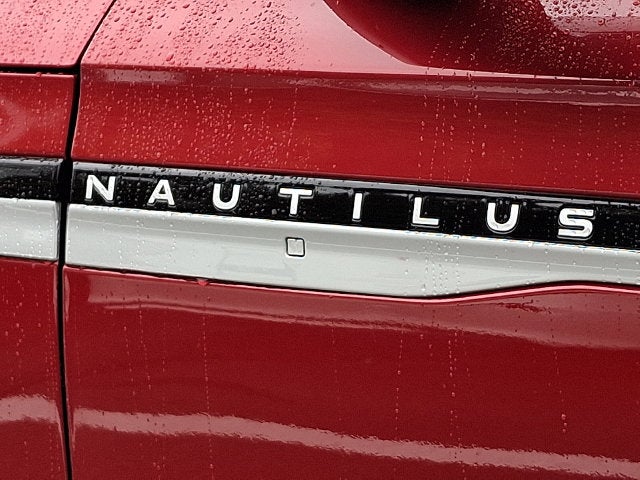 2024 Lincoln Nautilus Reserve AWD w/202a