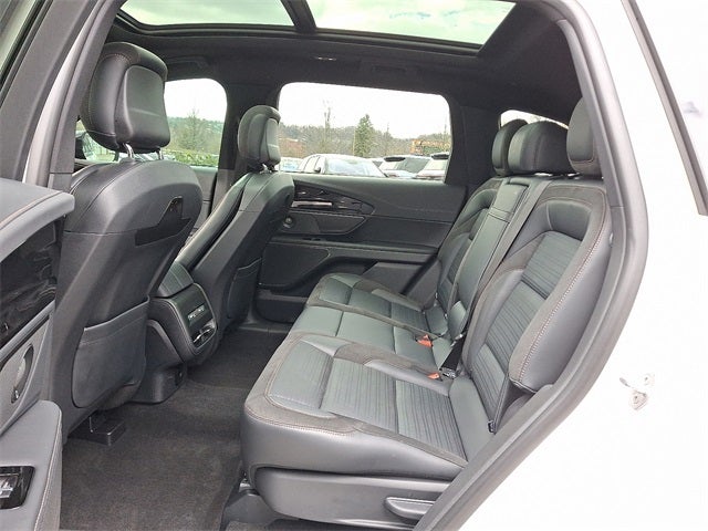 2024 Lincoln Nautilus Reserve AWD w/202a, Jet Package