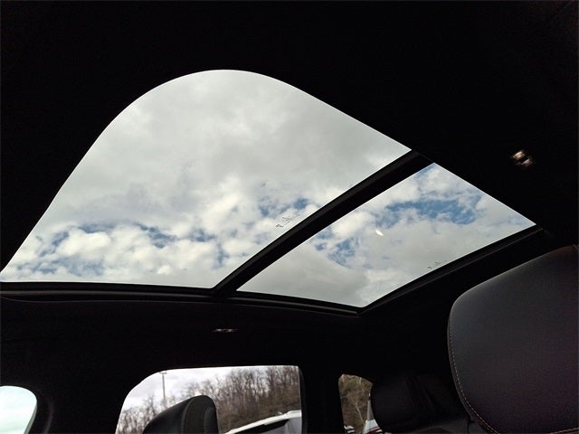 2024 Lincoln Nautilus Reserve AWD w/202a, Jet Package