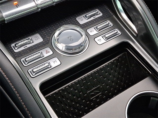 2024 Lincoln Nautilus Reserve AWD w/202a, Jet Package