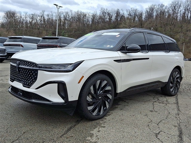 2024 Lincoln Nautilus Reserve AWD w/202a, Jet Package