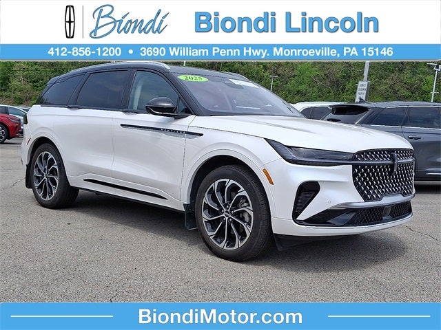 2025 Lincoln Nautilus Reserve AWD's photo