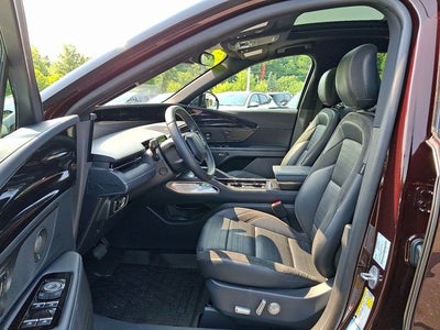 2025 Lincoln Nautilus Reserve AWD w/202a, Jet Appearance Package