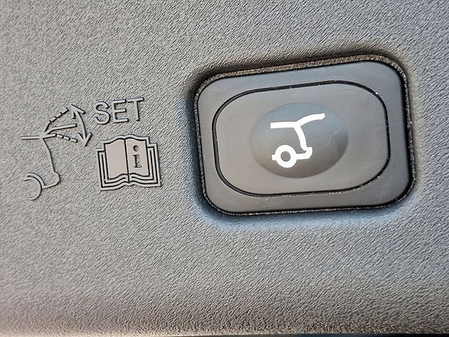 2025 Lincoln Nautilus Reserve AWD w/202a, Jet Appearance Package