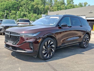 2025 Lincoln Nautilus Reserve AWD w/202a, Jet Appearance Package