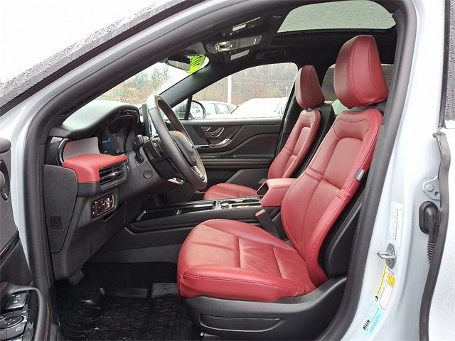 2025 Lincoln Corsair Plug-In Hybrid Grand Touring AWD w/302a