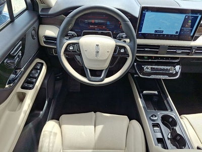 2025 Lincoln Corsair Plug-In Hybrid Grand Touring AWD w/302a, Perfect Position Seats, Tow Pkg