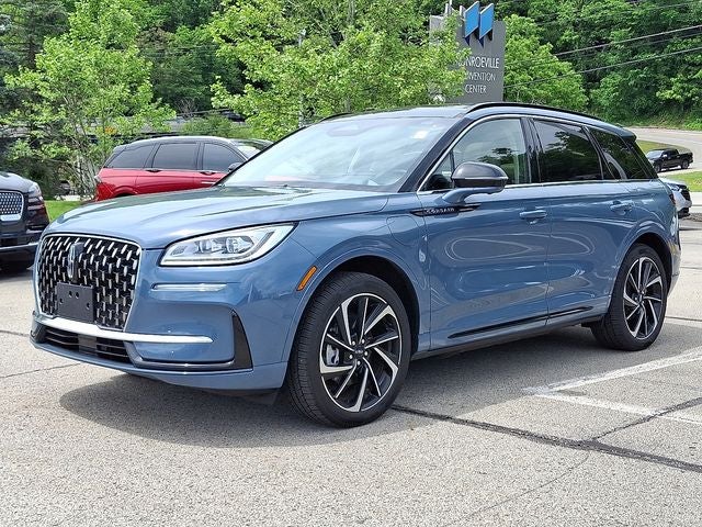 2025 Lincoln Corsair Plug-In Hybrid Grand Touring AWD w/302a, Perfect Position Seats, Tow Pkg