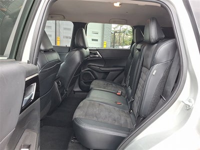 2024 Mitsubishi Outlander SE Black Edition