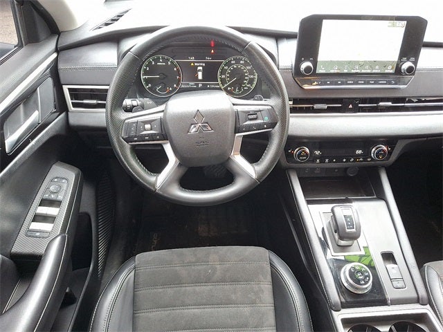 2024 Mitsubishi Outlander SE Black Edition