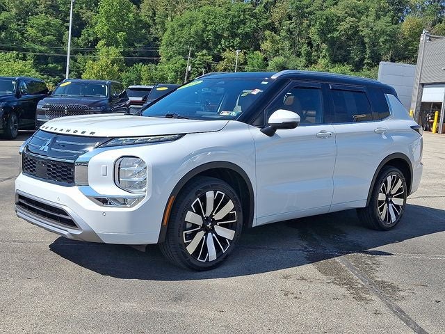 2025 Mitsubishi Outlander SEL