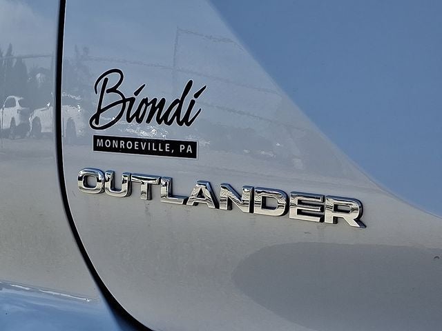 2025 Mitsubishi Outlander SEL