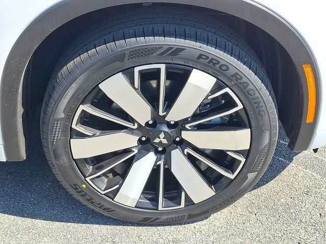2025 Mitsubishi Outlander SEL