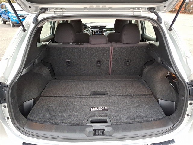 2022 Nissan Rogue Sport SV AWD