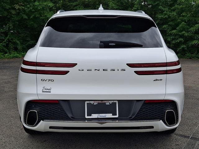 2023 Genesis GV70 2.5T