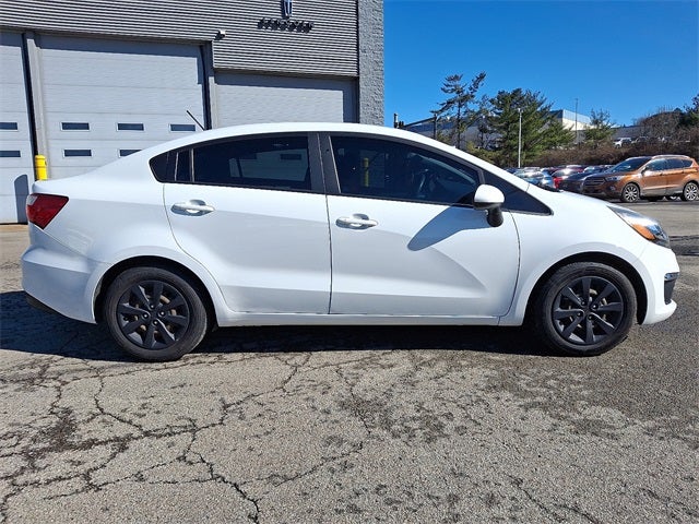 2016 Kia Rio LX