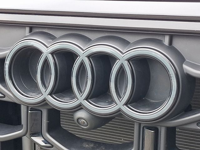2025 Audi Q8 55 Premium Plus quattro