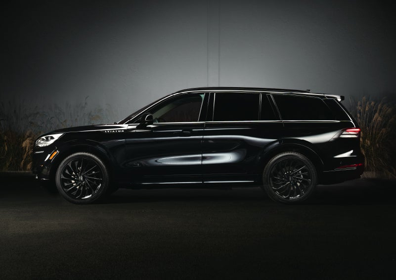 A 2024 Lincoln Aviator® SUV is shown in the Infinite Black exterior color | Biondi Lincoln in Monroeville PA