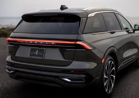 The rear of a 2025 Lincoln Black Label Nautilus® SUV displays full LED rear lighting. | Biondi Lincoln in Monroeville PA